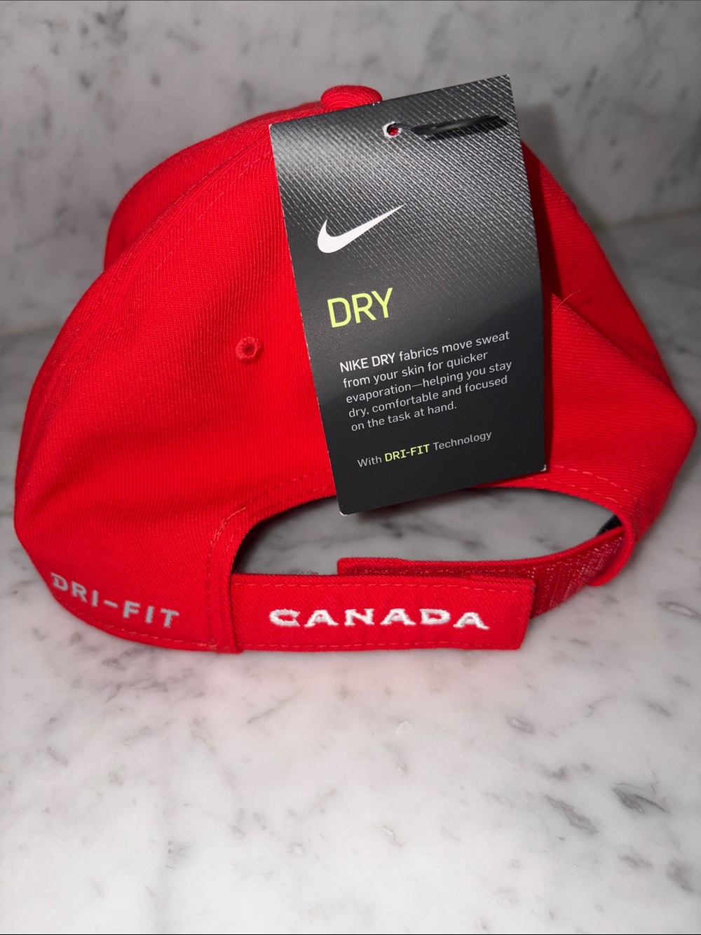NWT Nike Canada Hockey Maple Leaf Logo Cap Autographed by Jennifer Botterill #17 - Picture 4 of 5